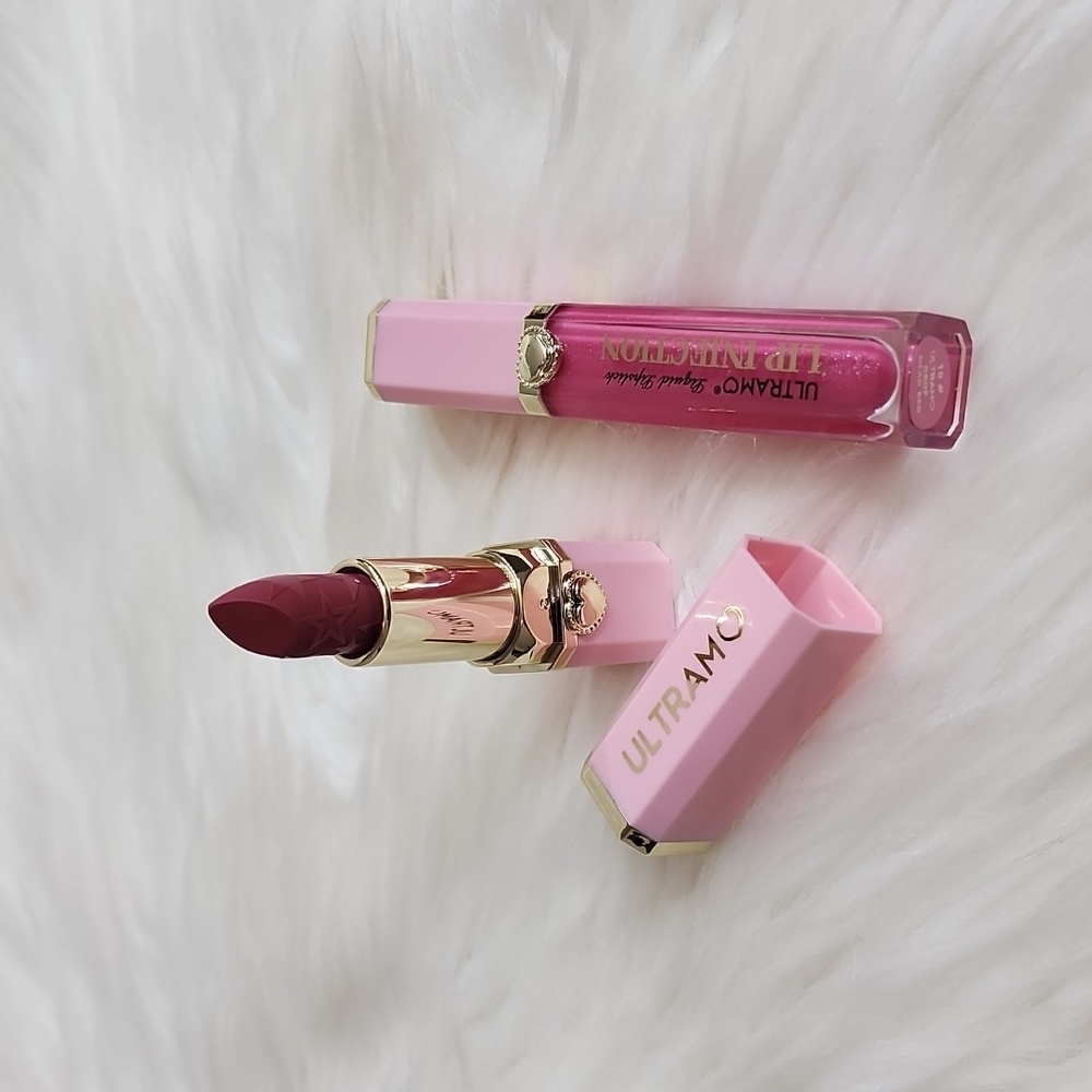 Ultramo Lipstick + Gloss